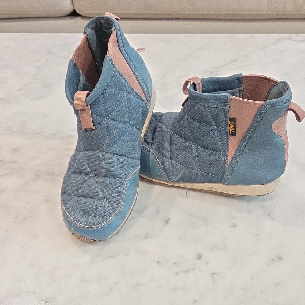 Kids Quilted Blue and Pink Shoes